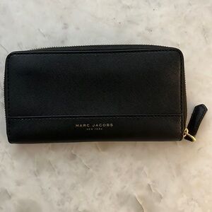 NWOT Marc Jacobs Wallet